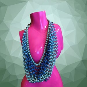 Vtg Blue Beaded Necklace